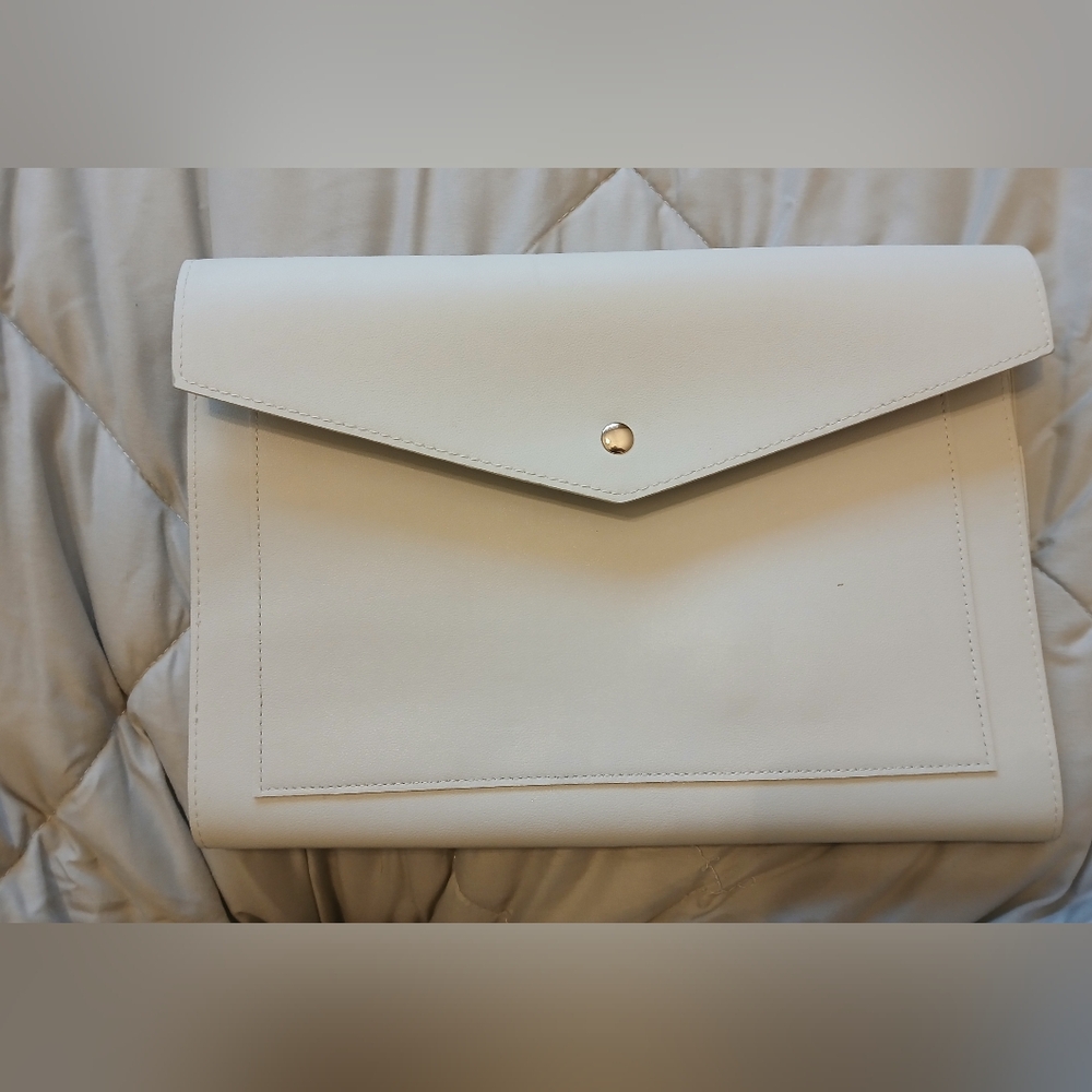Glass Ladder & Co. Megan Portfolio in Light Grey